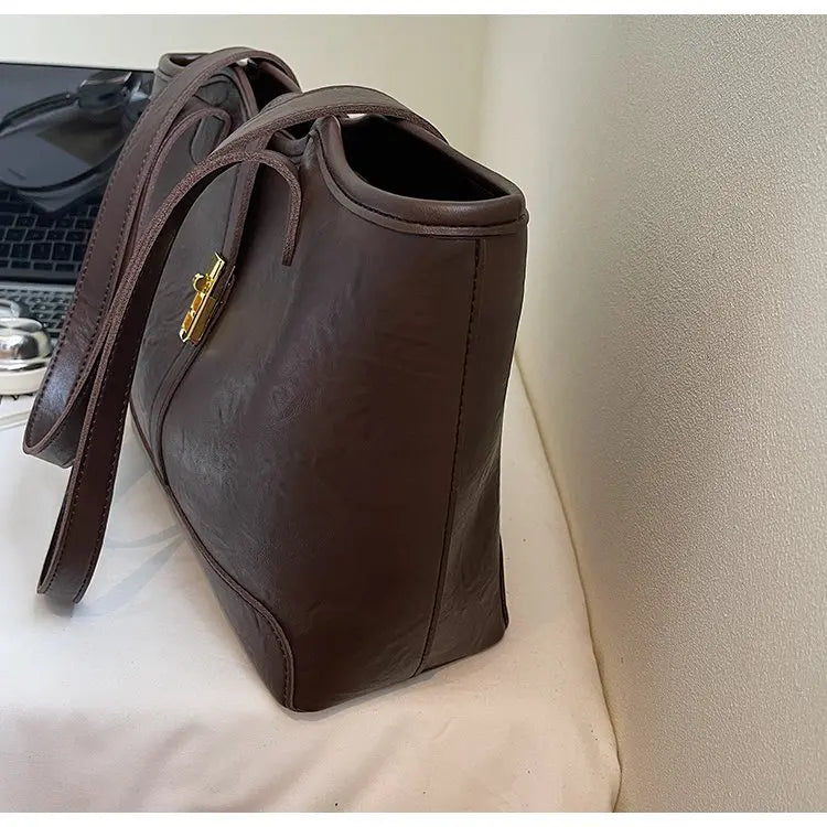 Luxury Women's Hand Bags Made Of Premium Leather Boasting Casual Famous Daily Stylish Style