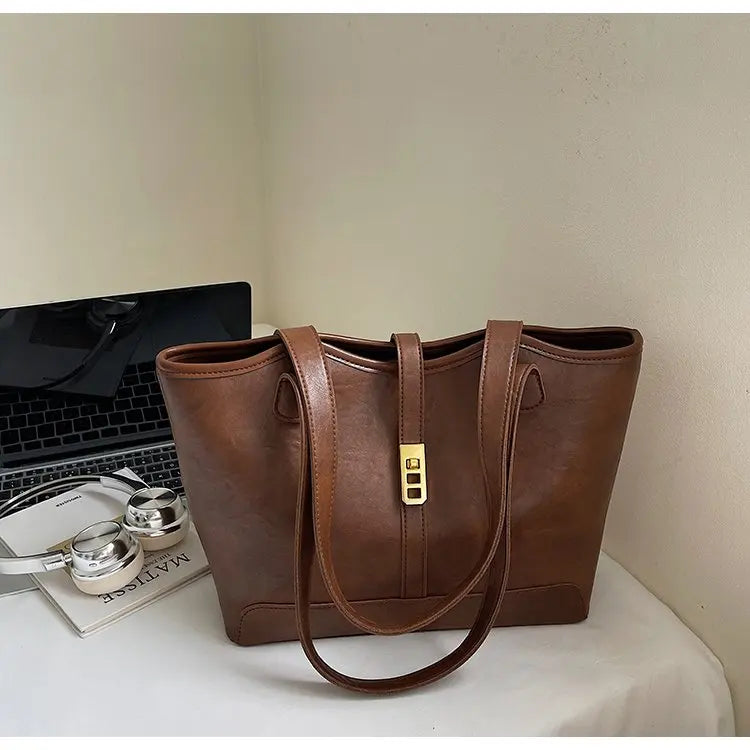 Luxury Women's Hand Bags Made Of Premium Leather Boasting Casual Famous Daily Stylish Style