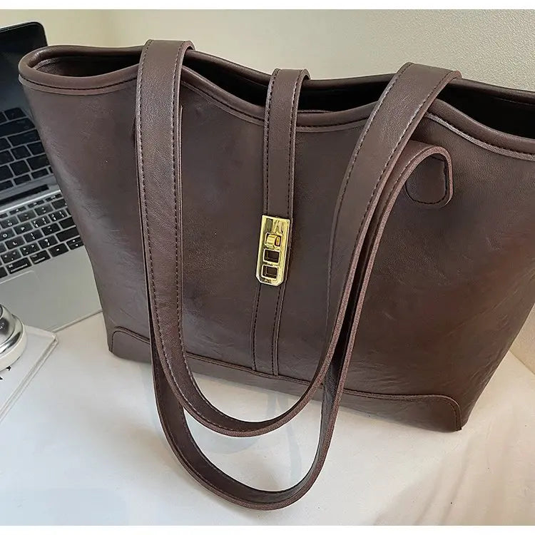 Luxury Women's Hand Bags Made Of Premium Leather Boasting Casual Famous Daily Stylish Style